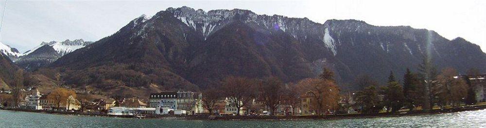 Hotel Du Port Villeneuve Buitenkant foto